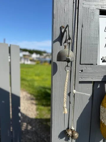 $749,000 | 55 West Main Street, Vinalhaven, ME 04863