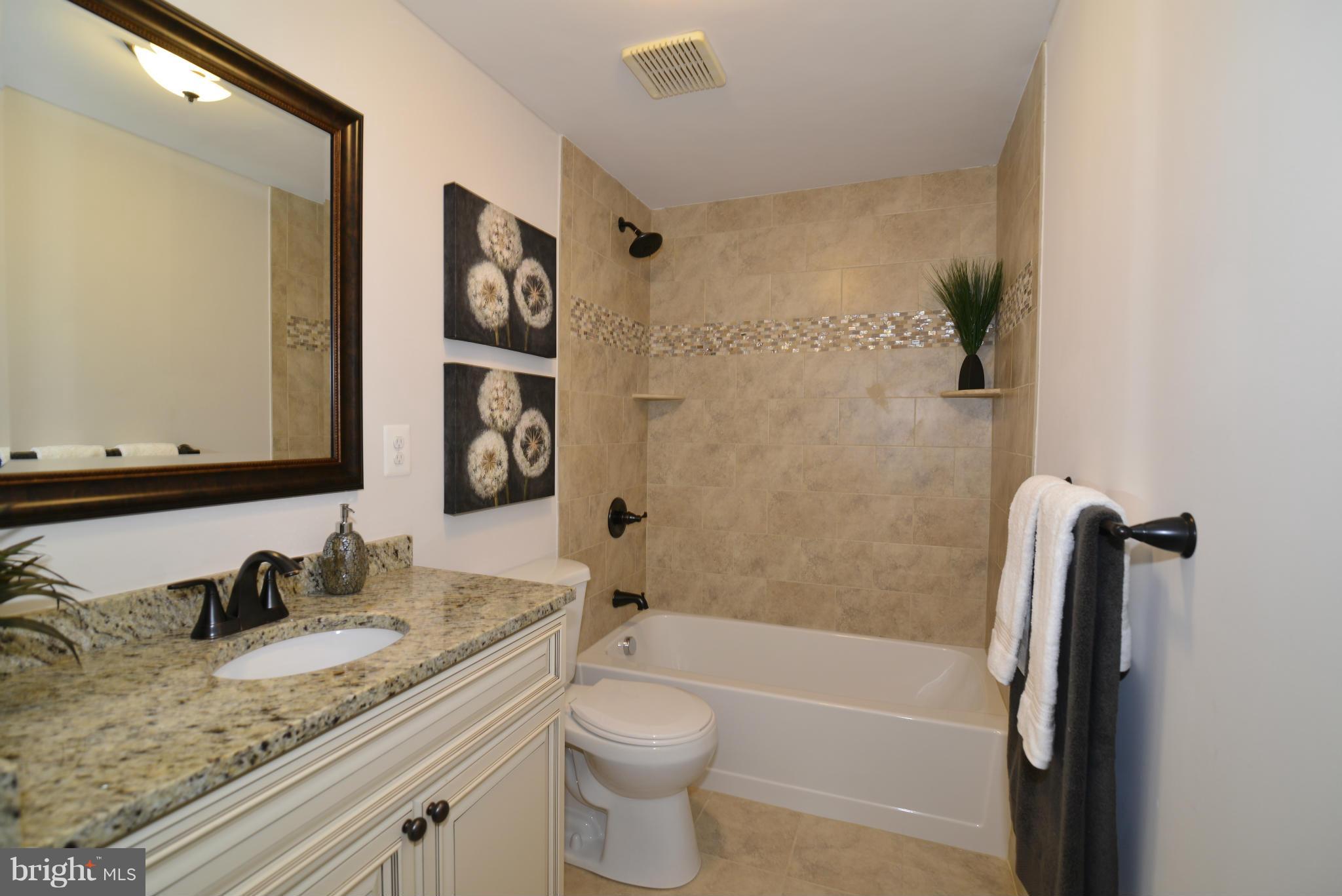 8456 Rippled Creek Court Springfield, VA 22153 - Photo 20 of 28 Bath