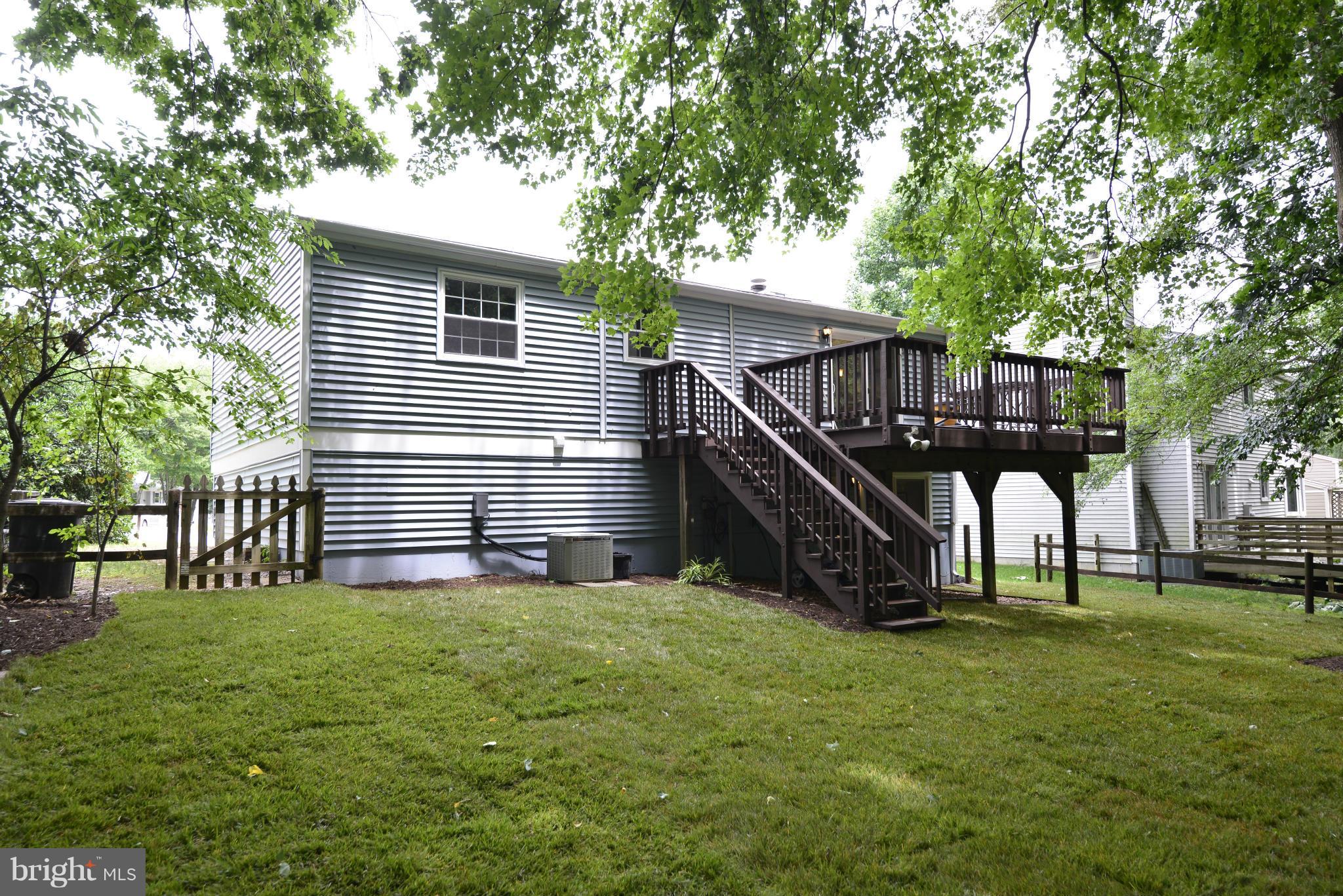 8456 Rippled Creek Court Springfield, VA 22153 - Photo 24 of 28 Exterior (Rear)
