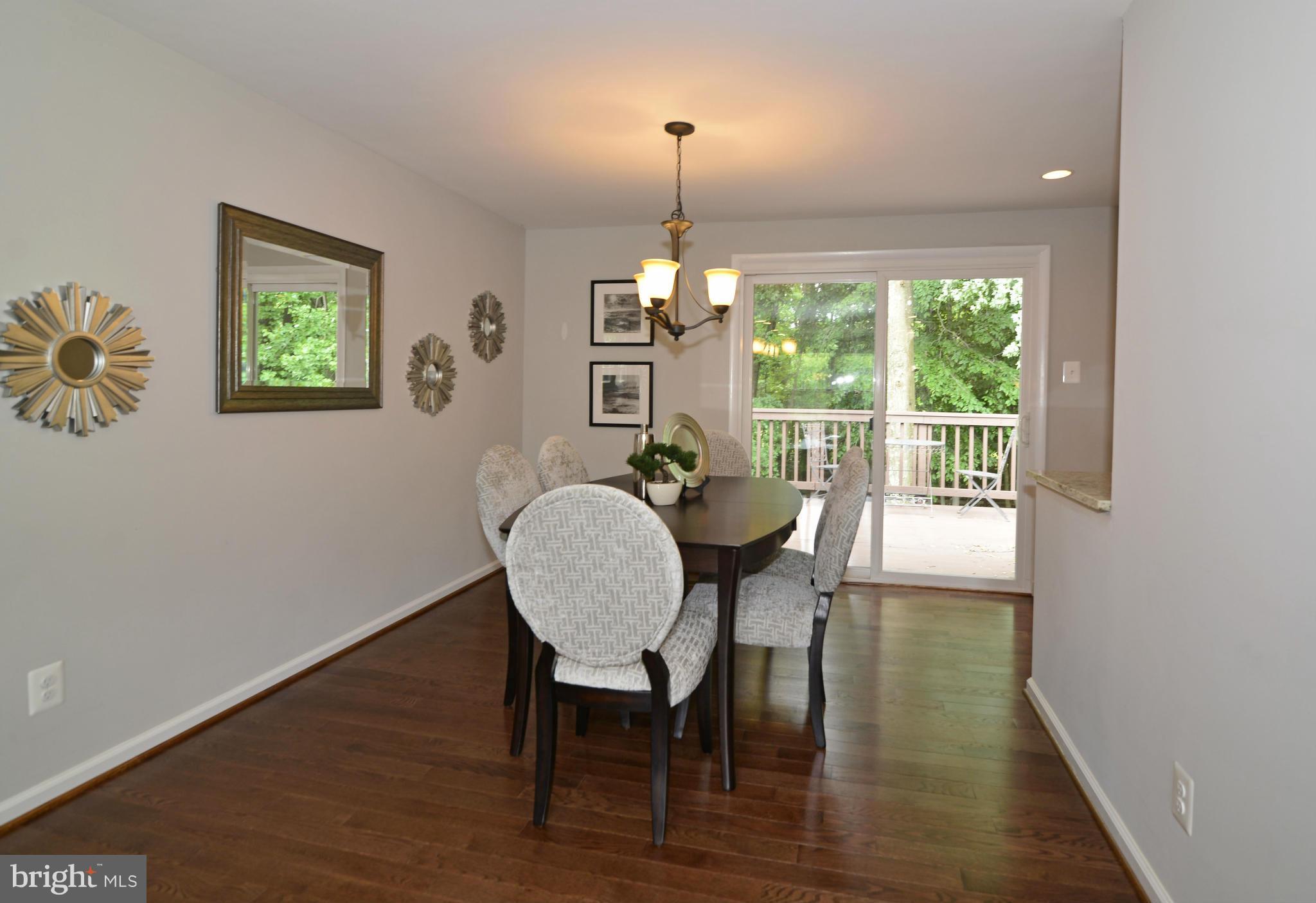 8456 Rippled Creek Court Springfield, VA 22153 - Photo 8 of 28 Dining Room