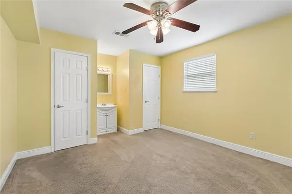 $299,000 | 45 East Chalmette Circle, Chalmette, LA 70043