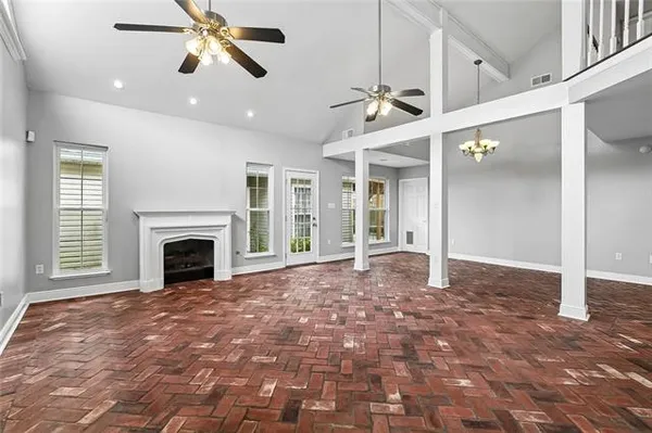 $299,000 | 45 East Chalmette Circle, Chalmette, LA 70043