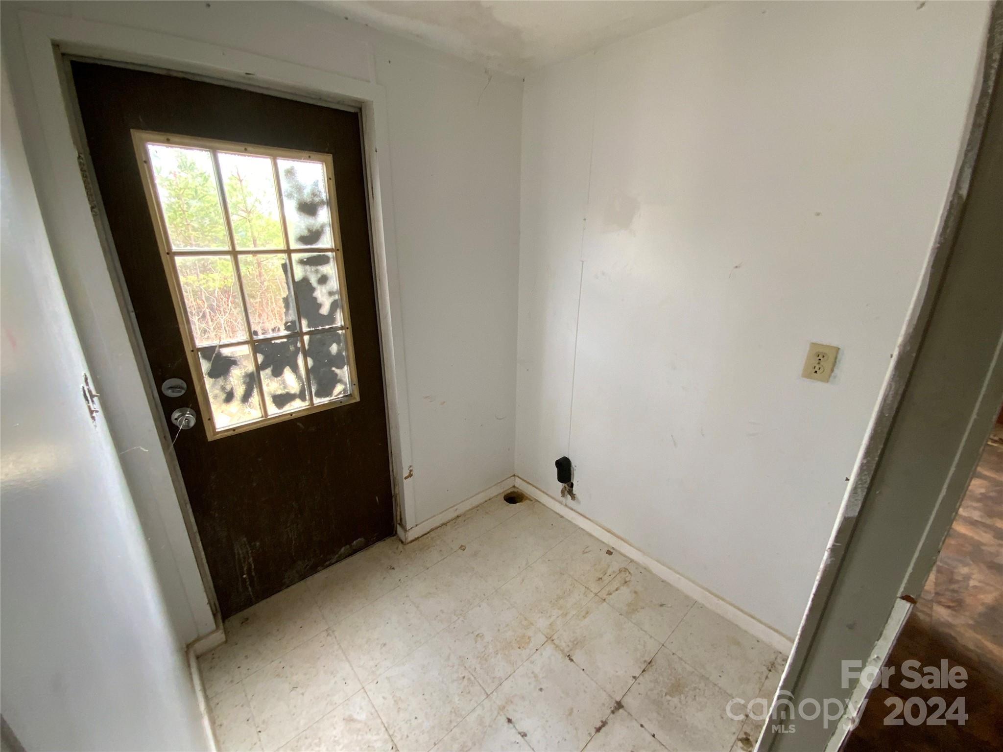 114 Chimney Rock Road Rutherfordton, NC 28139 - Photo 4 of 11