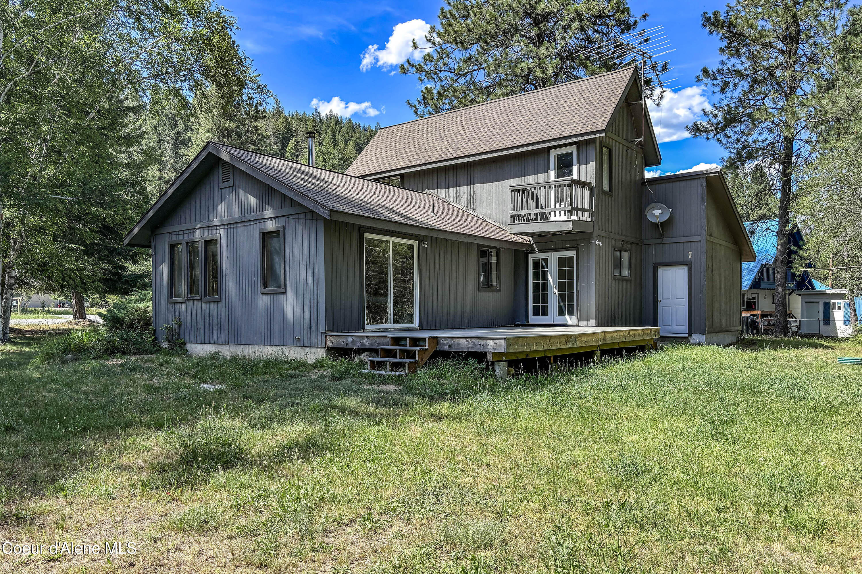 372 Schweitzer Mountain Road Sandpoint, ID 83864 - Photo 2 of 22 Back of home