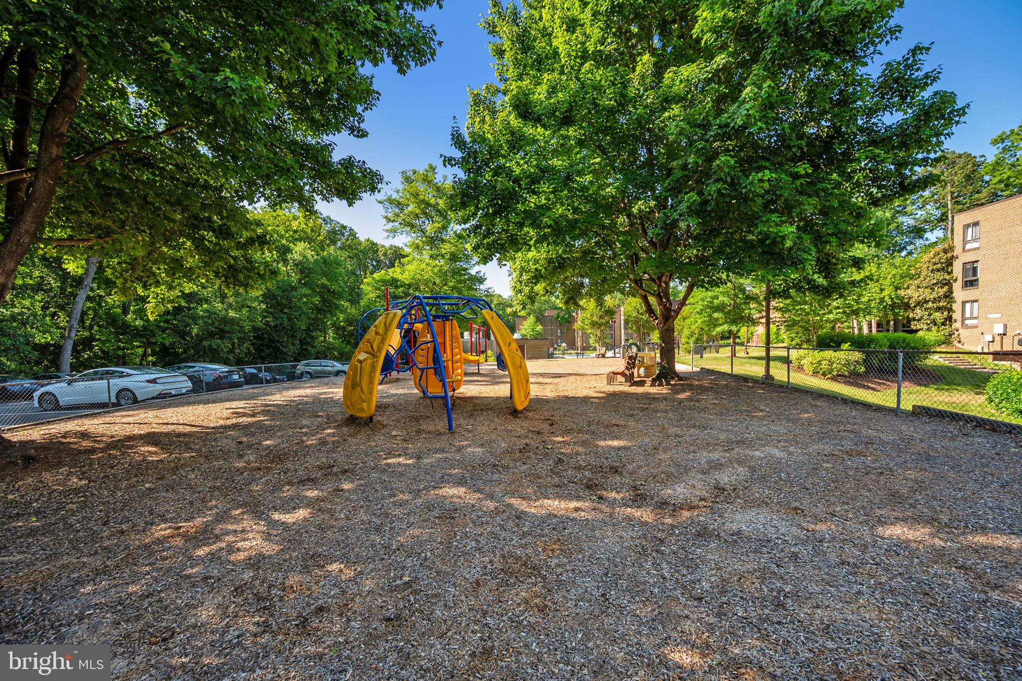11240 Chestnut Grove Square, Unit 157 Reston, VA 20190 - Photo 54 of 57