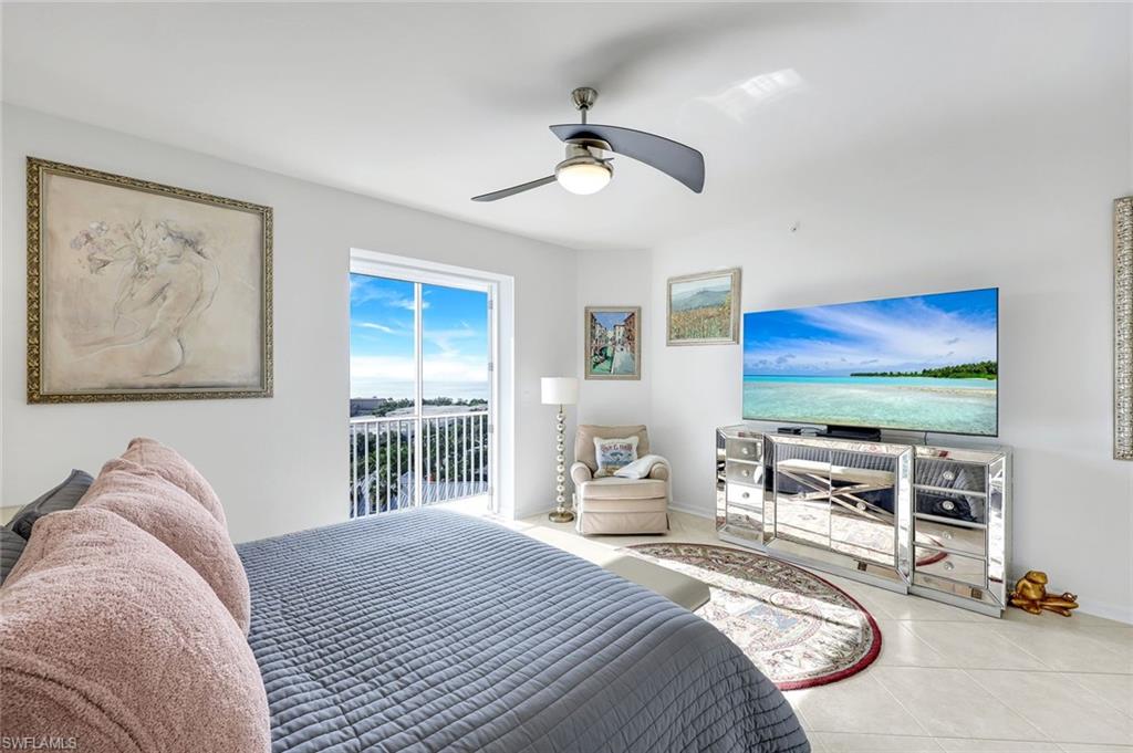 400 Flagship Drive, Unit 902 Naples, FL 34108 - Photo 11 of 35