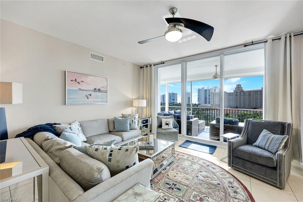 400 Flagship Drive, Unit 902 Naples, FL 34108 - Photo 3 of 35