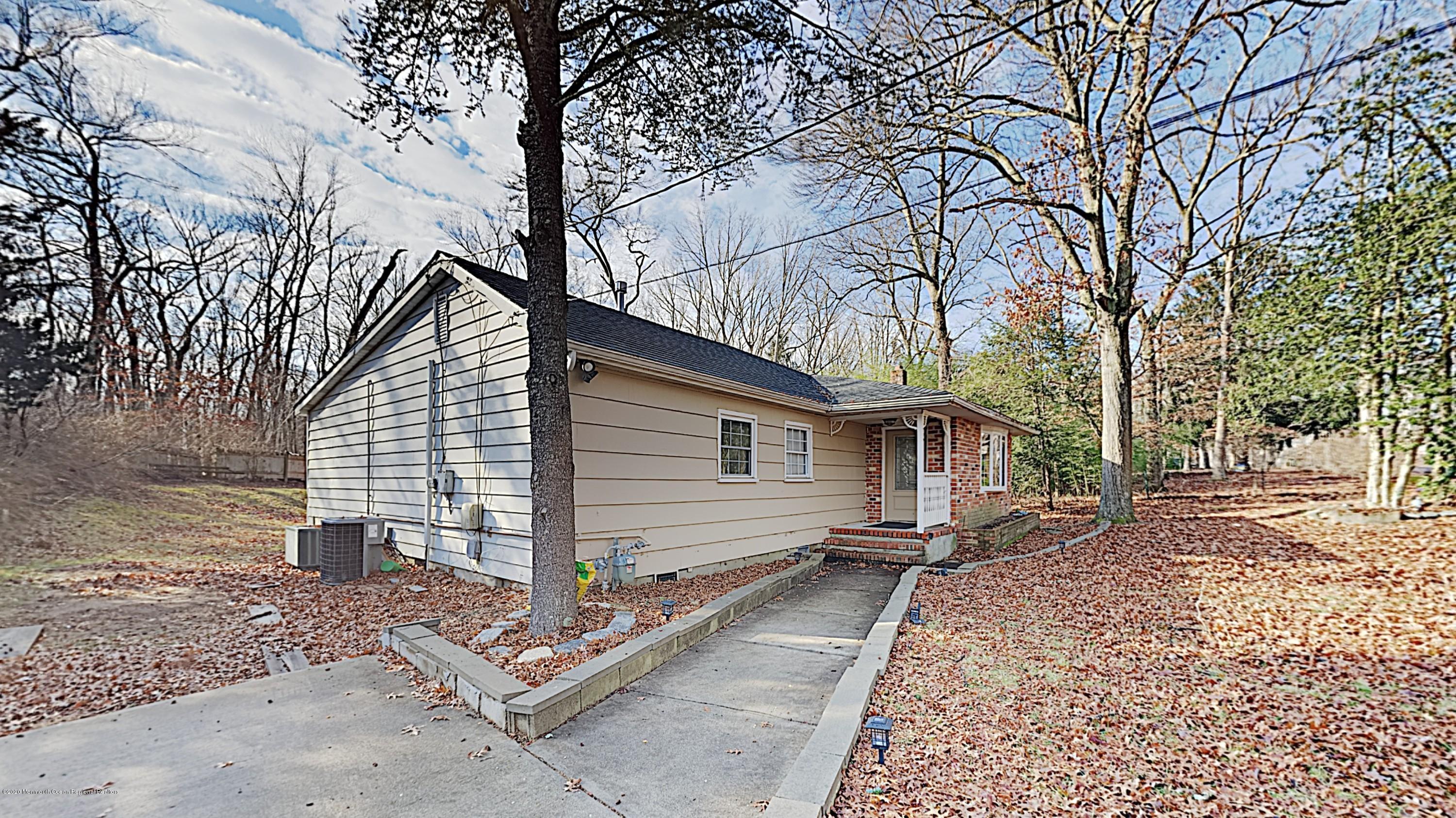 739 Green Valley Road Jackson, NJ 08527 - Photo 1 of 32 739 green valley