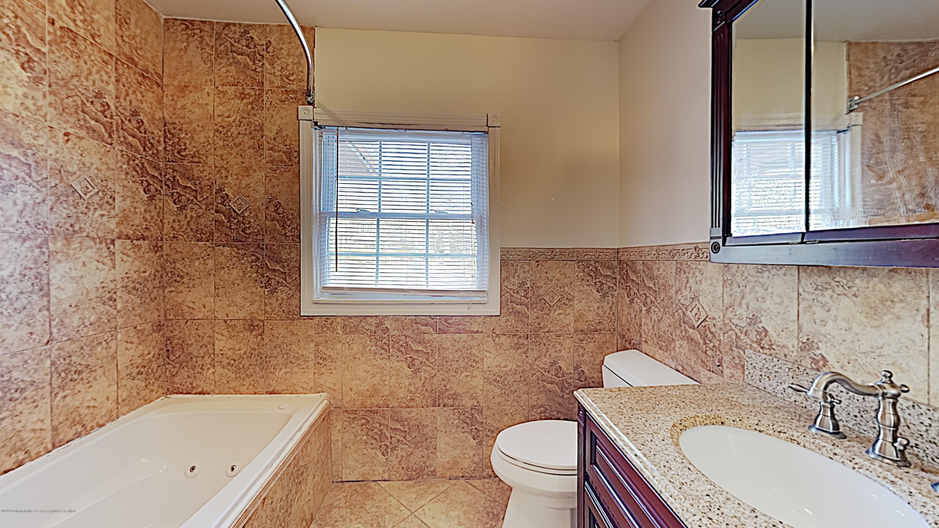 739 Green Valley Road Jackson, NJ 08527 - Photo 27 of 32 14_Image_hMrUZMMOKC