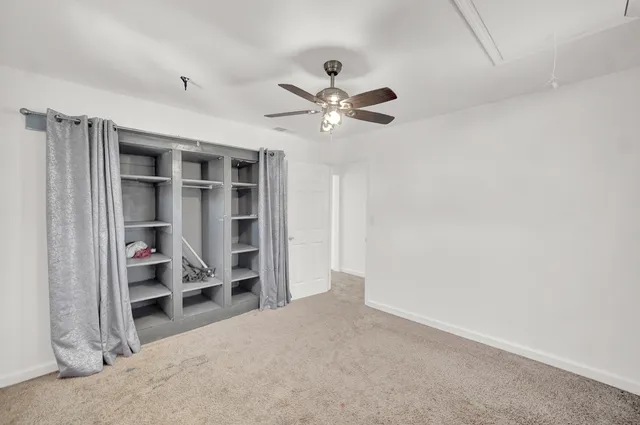 $385,000 | 10322 South Central Park Avenue, Chicago, IL 60655