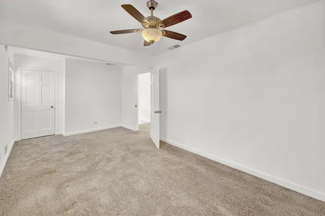 $385,000 | 10322 South Central Park Avenue, Chicago, IL 60655