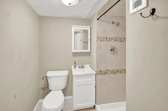 $385,000 | 10322 South Central Park Avenue, Chicago, IL 60655