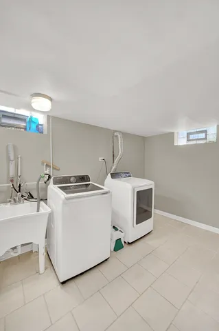 $385,000 | 10322 South Central Park Avenue, Chicago, IL 60655