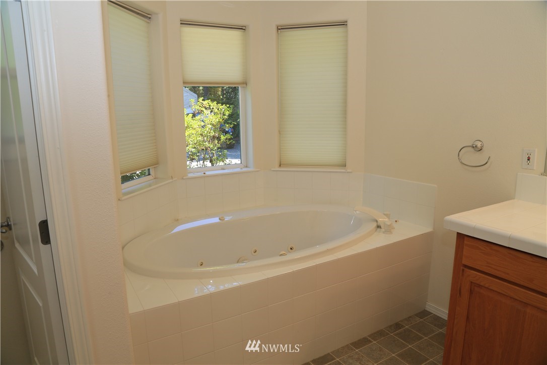 15085 Northwest Hite Center Road Seabeck, WA 98380 - Photo 16 of 21 Gallery Image 16