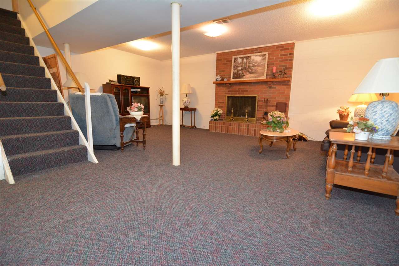5722 Garden Valley Road Newburgh, IN 47630 - Photo 11 of 19 Gallery Image 11