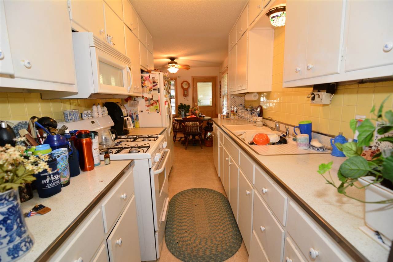5722 Garden Valley Road Newburgh, IN 47630 - Photo 5 of 19 Gallery Image 5