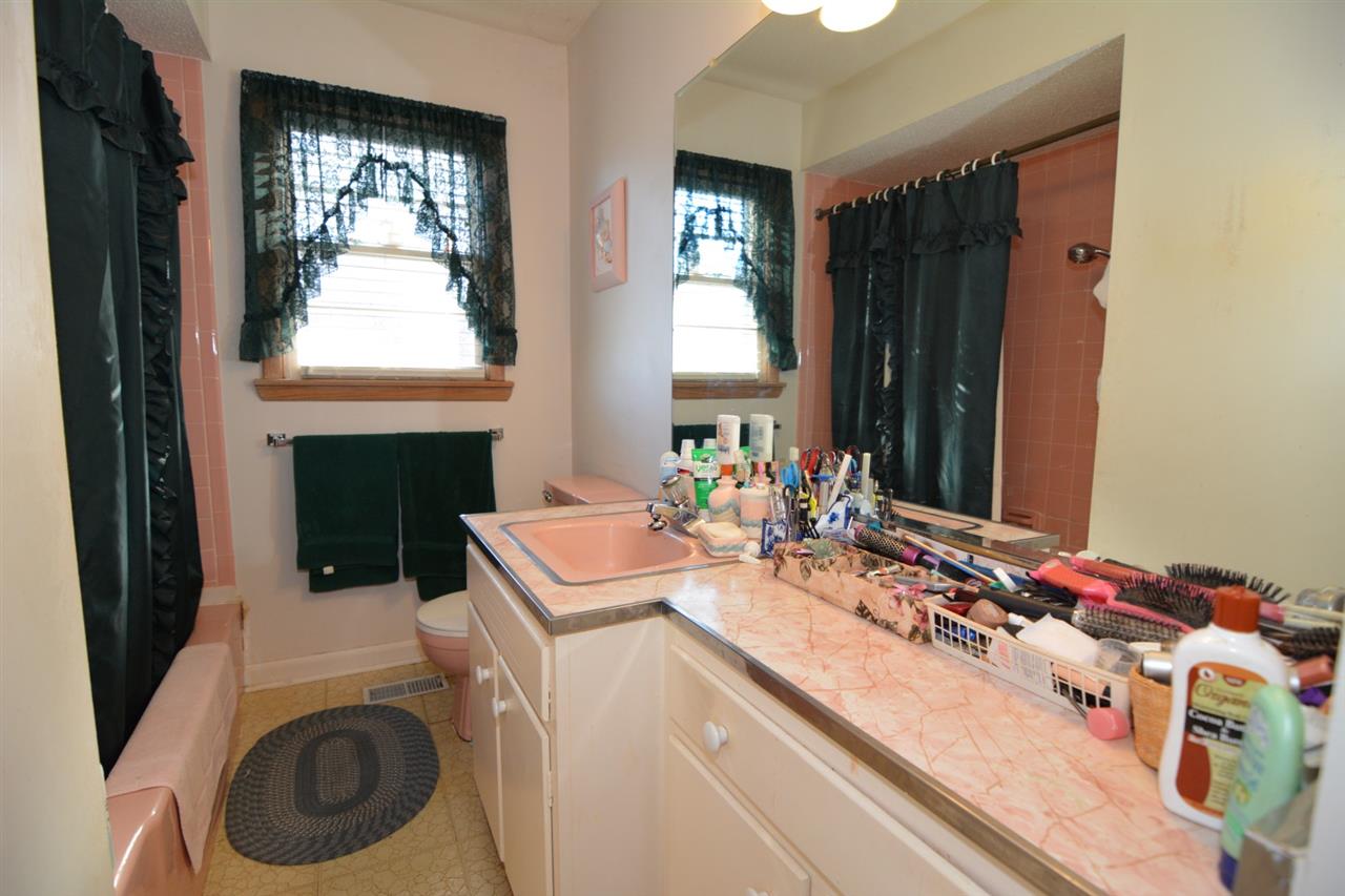 5722 Garden Valley Road Newburgh, IN 47630 - Photo 8 of 19 Gallery Image 8