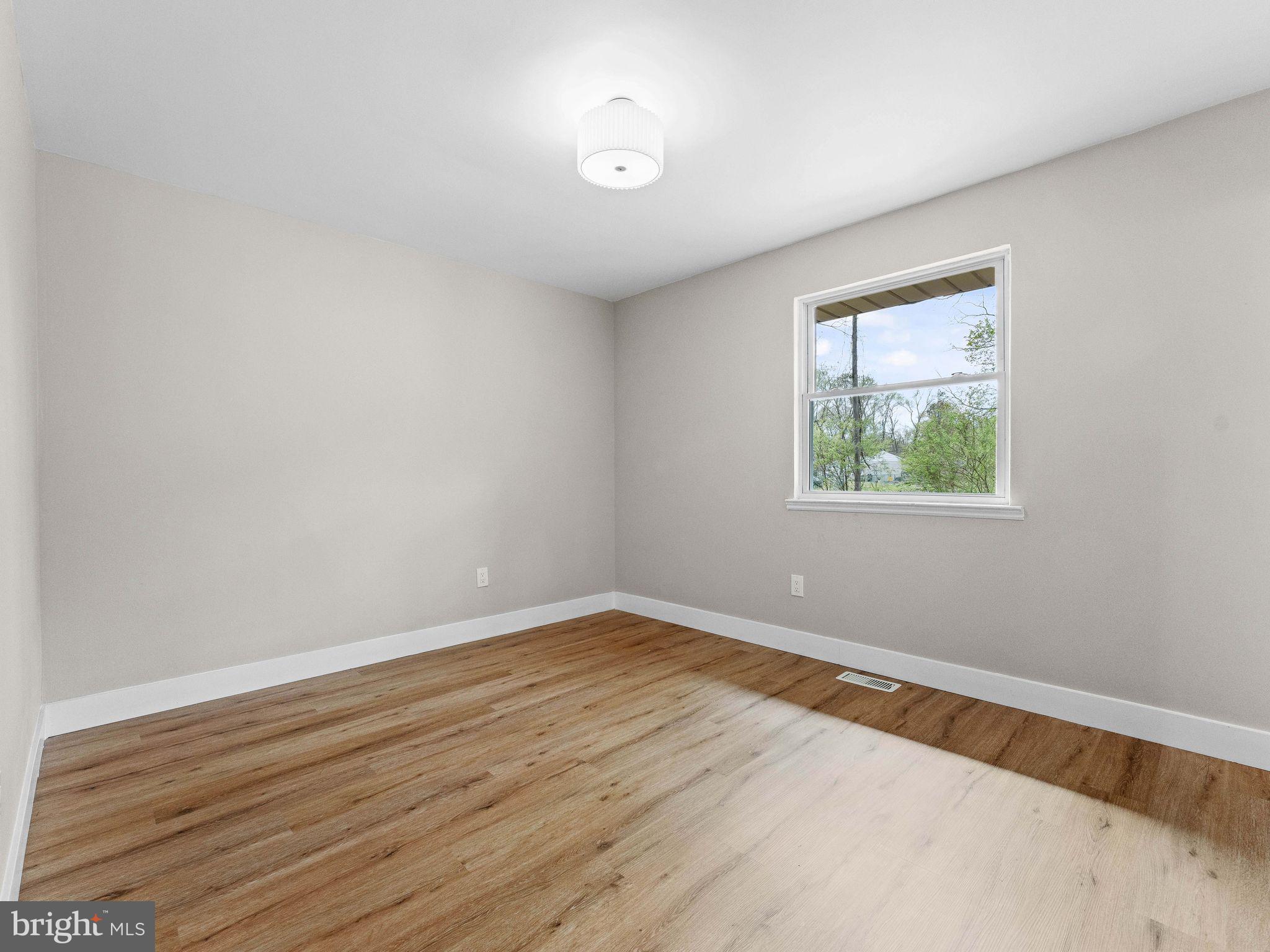 26 Holly Road Clementon, NJ 08021 - Photo 21 of 34 Gallery Image 21