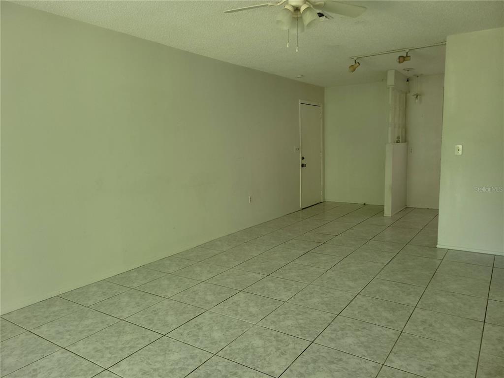 9110 Via Recreo New Port Richey, FL 34655 - Photo 10 of 32