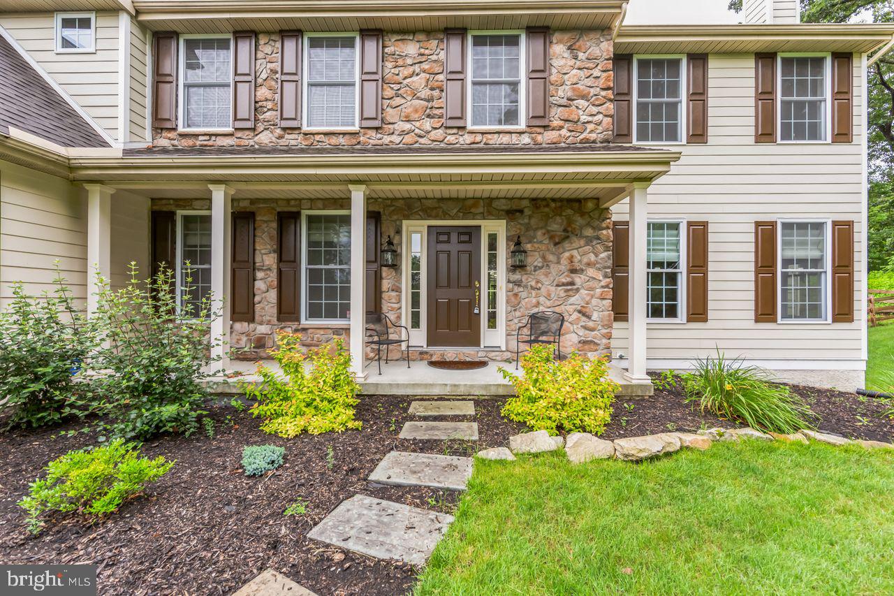 15 Rico Court Downingtown, PA 19335 - Photo 2 of 45 15 Rico Front Façade