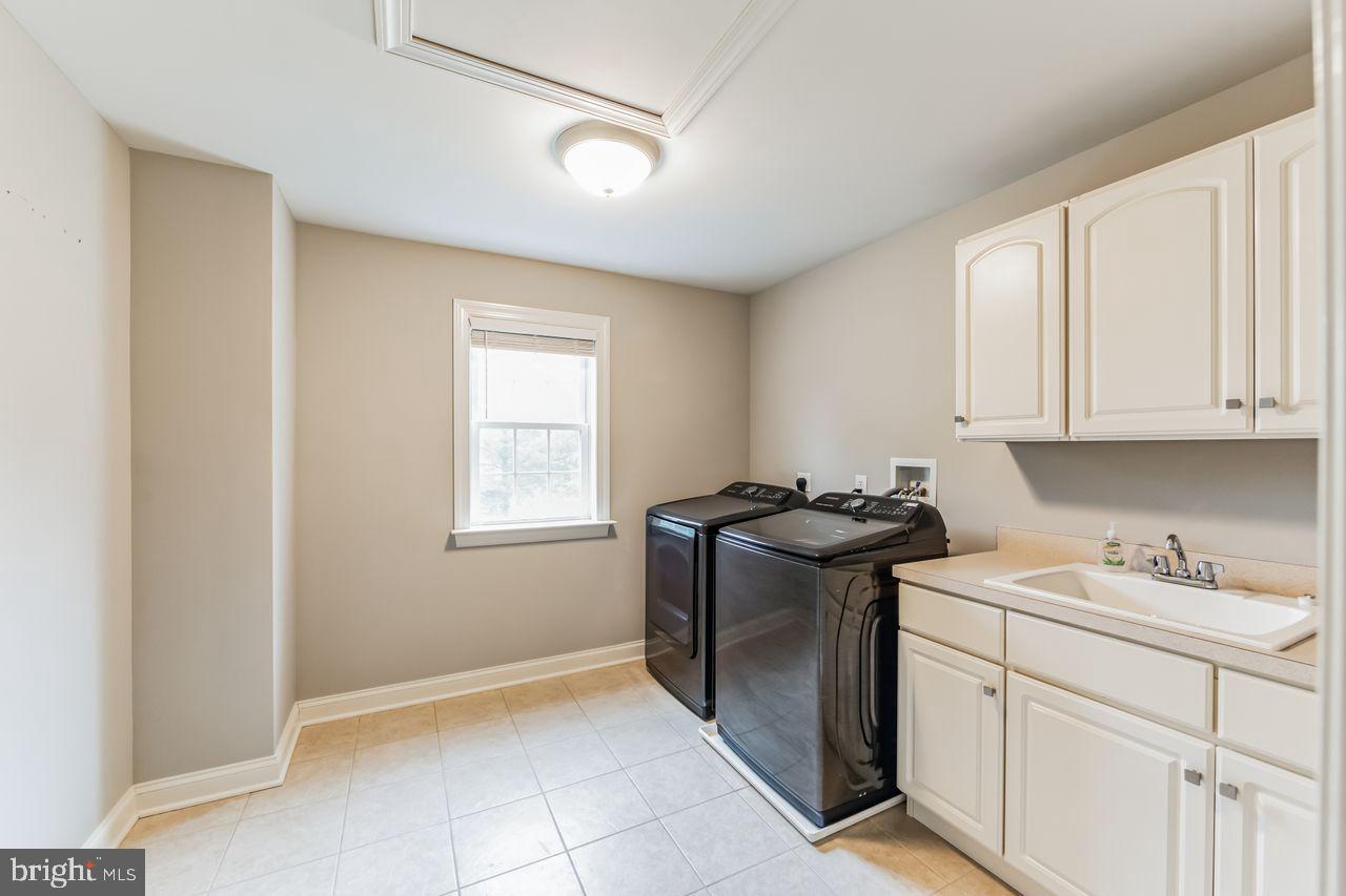 15 Rico Court Downingtown, PA 19335 - Photo 34 of 45 2nd floor Laundry