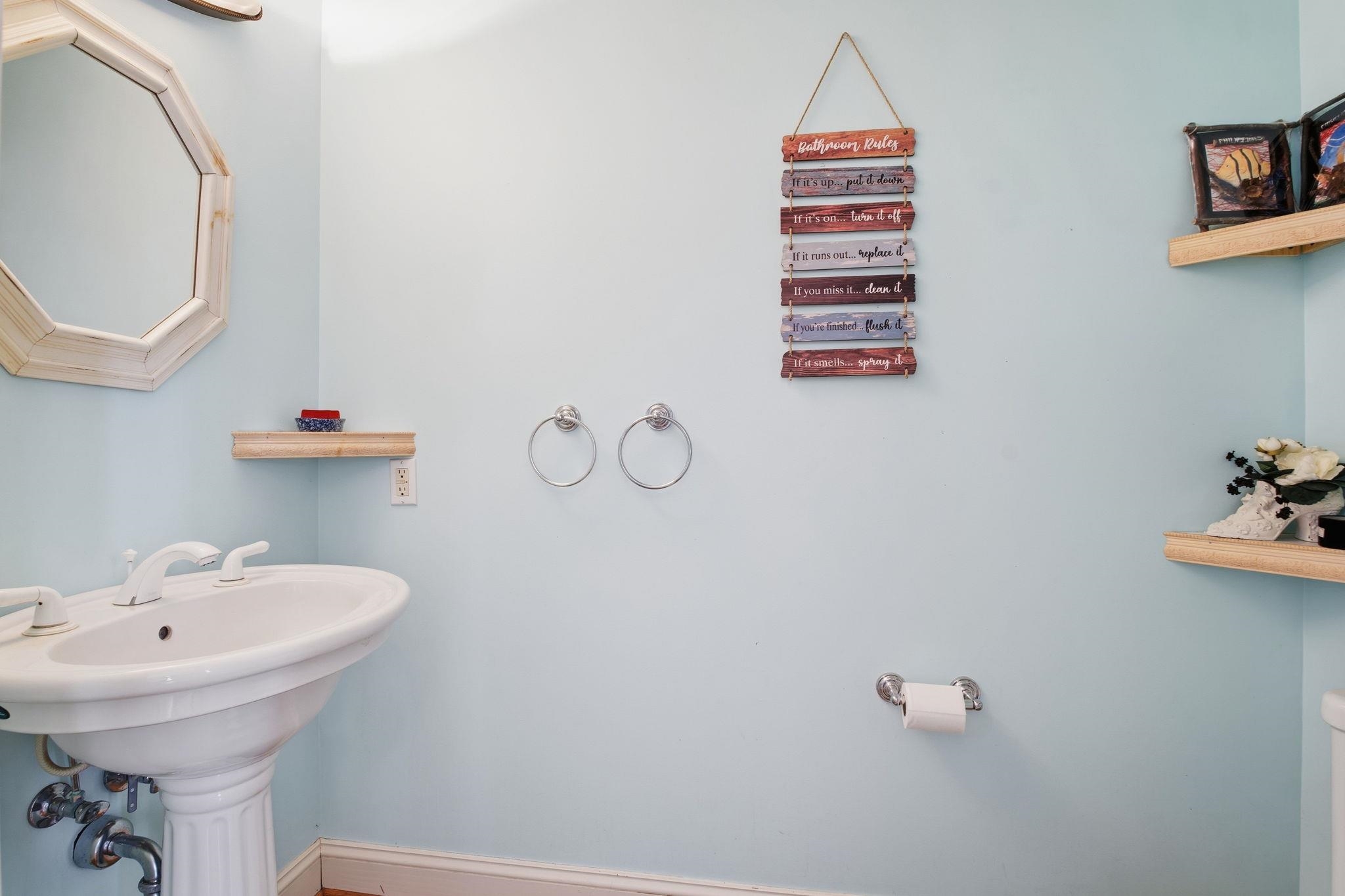 436 Chimney Rock Road Earlysville, VA 22936 - Photo 43 of 61 a bathroom with a sink and a mirror
