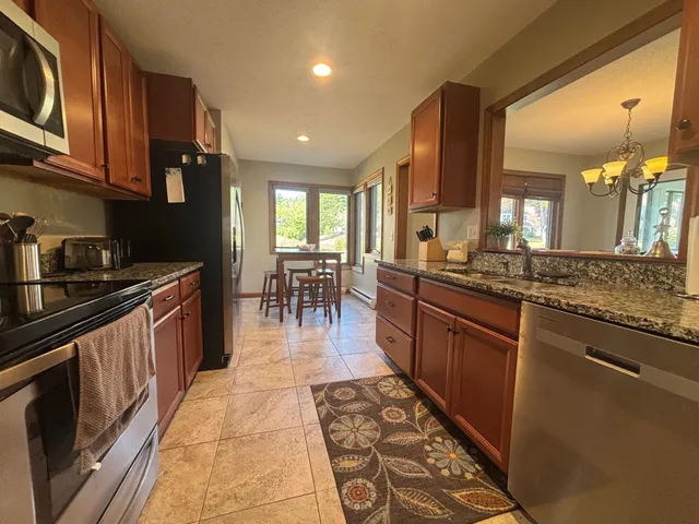 $3,000 | 14 Songbird Lane, Unit B, Laconia, NH 03246