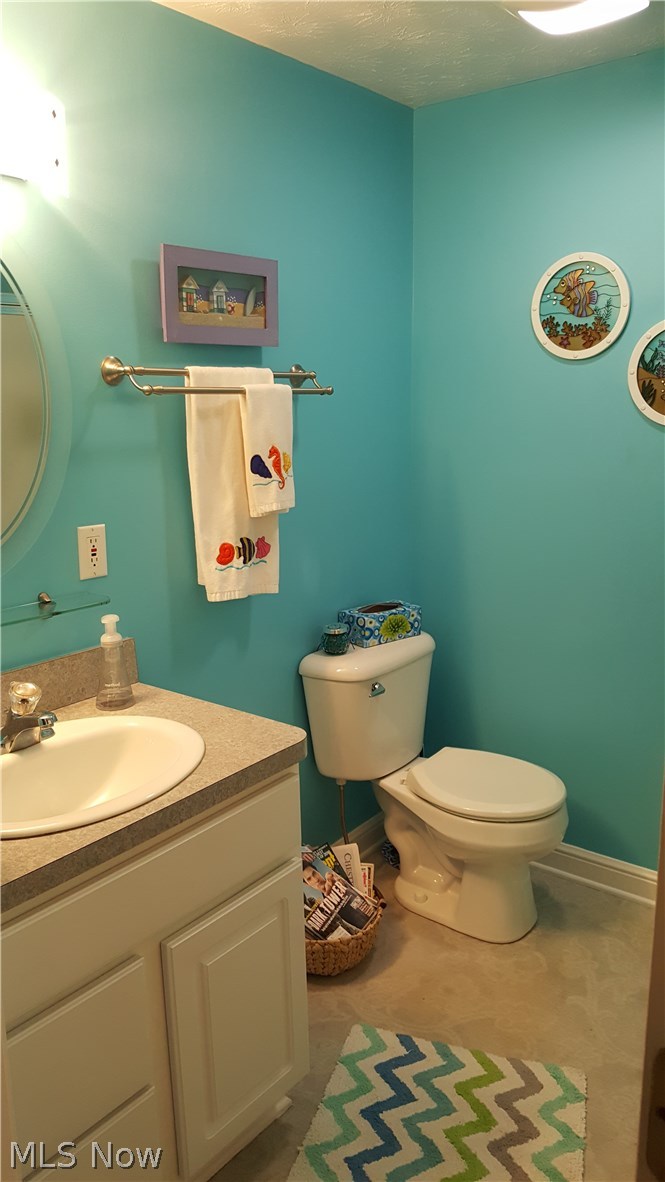 9031 Cedar Road Chesterland, OH 44026 - Photo 12 of 26 Gallery Image 12