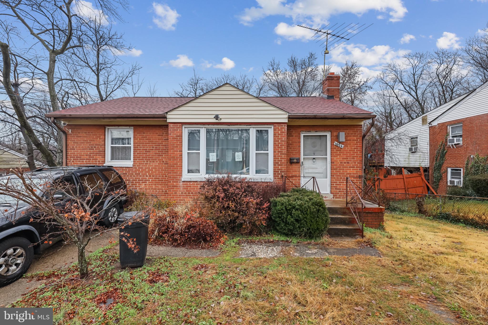6624 Stanton Road Hyattsville, MD 20784 - Photo 3 of 44 Gallery Image 3