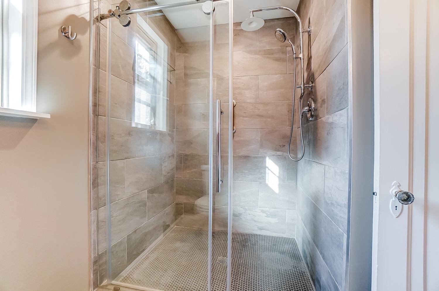 8557 Plainfield Road Cincinnati, OH 45236 - Photo 23 of 44 Gallery Image 23