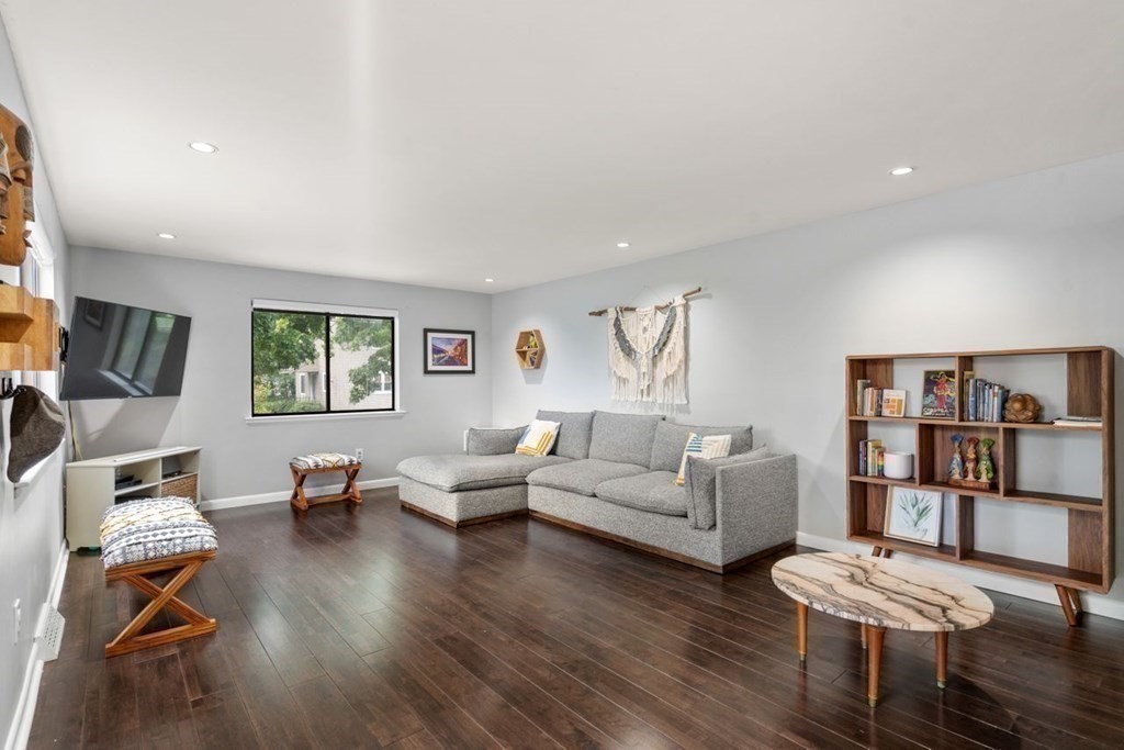 123 Chapin Road, Unit 1D Hudson, MA 01749 - Photo 11 of 24 Gallery Image 11