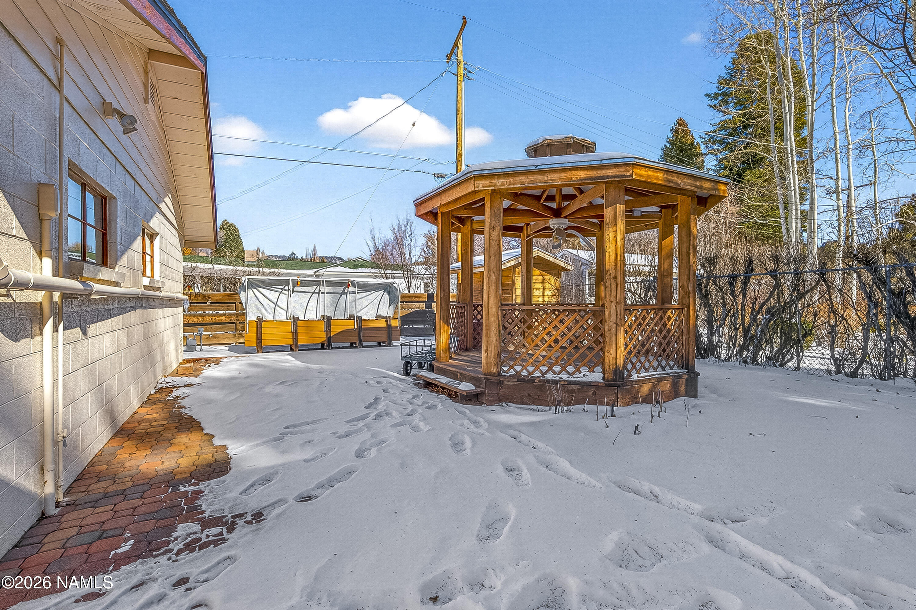 610 West Piute Road Flagstaff, AZ 86001 - Photo 27 of 29 Backyard