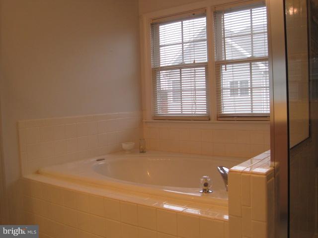 5809 Clapham Road Alexandria, VA 22315 - Photo 2 of 30 Bedroom (Master)