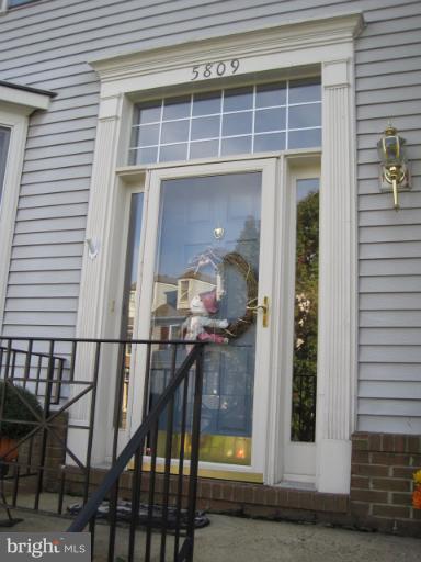 5809 Clapham Road Alexandria, VA 22315 - Photo 12 of 30 Exterior (Front)