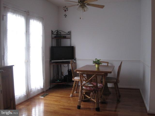 5809 Clapham Road Alexandria, VA 22315 - Photo 14 of 30 Kitchen