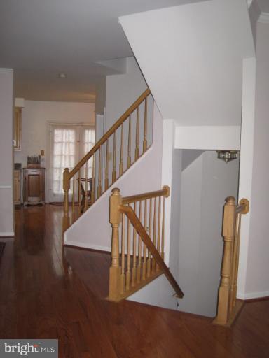 5809 Clapham Road Alexandria, VA 22315 - Photo 22 of 30 Interior (General)