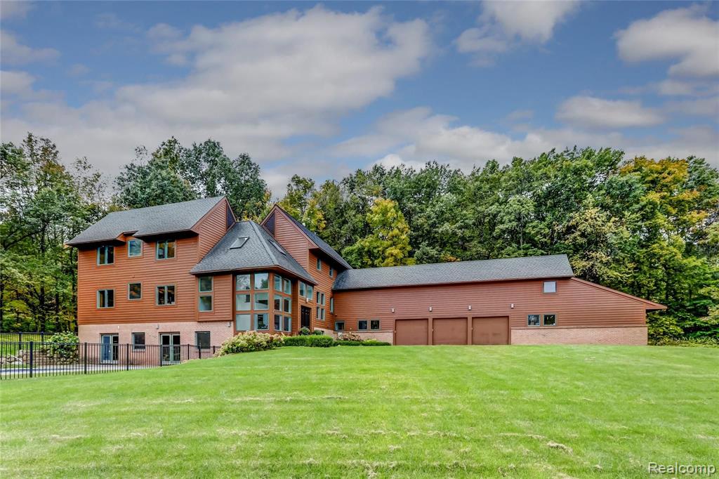 1287 North Kellogg Road Howell, MI 48843 - Photo 39 of 41