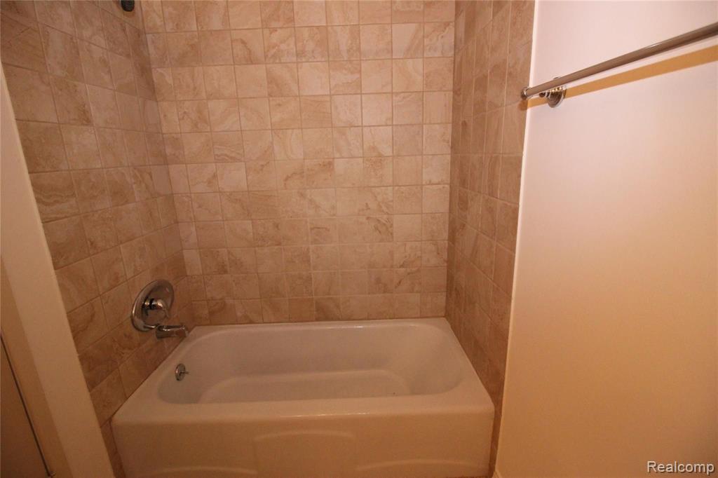 30232 Southfield Road Southfield, MI 48076 - Photo 13 of 14