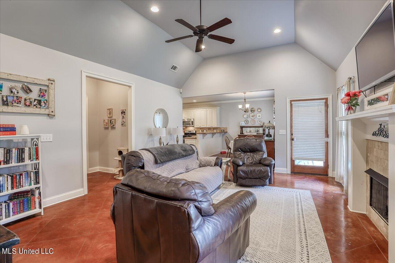 309 Siltstone Ridge Brandon, MS 39047 - Photo 9 of 39 09-309 Siltstone Ridge