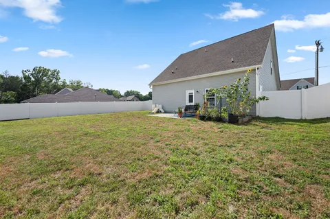 $450,000 | 413 Windyhill Street, Murfreesboro, TN 37129