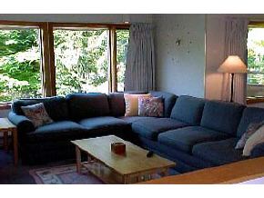 10 High Ridge Road, Unit 11 Killington, VT 05751 - Photo 5 of 9 Gallery Image 5