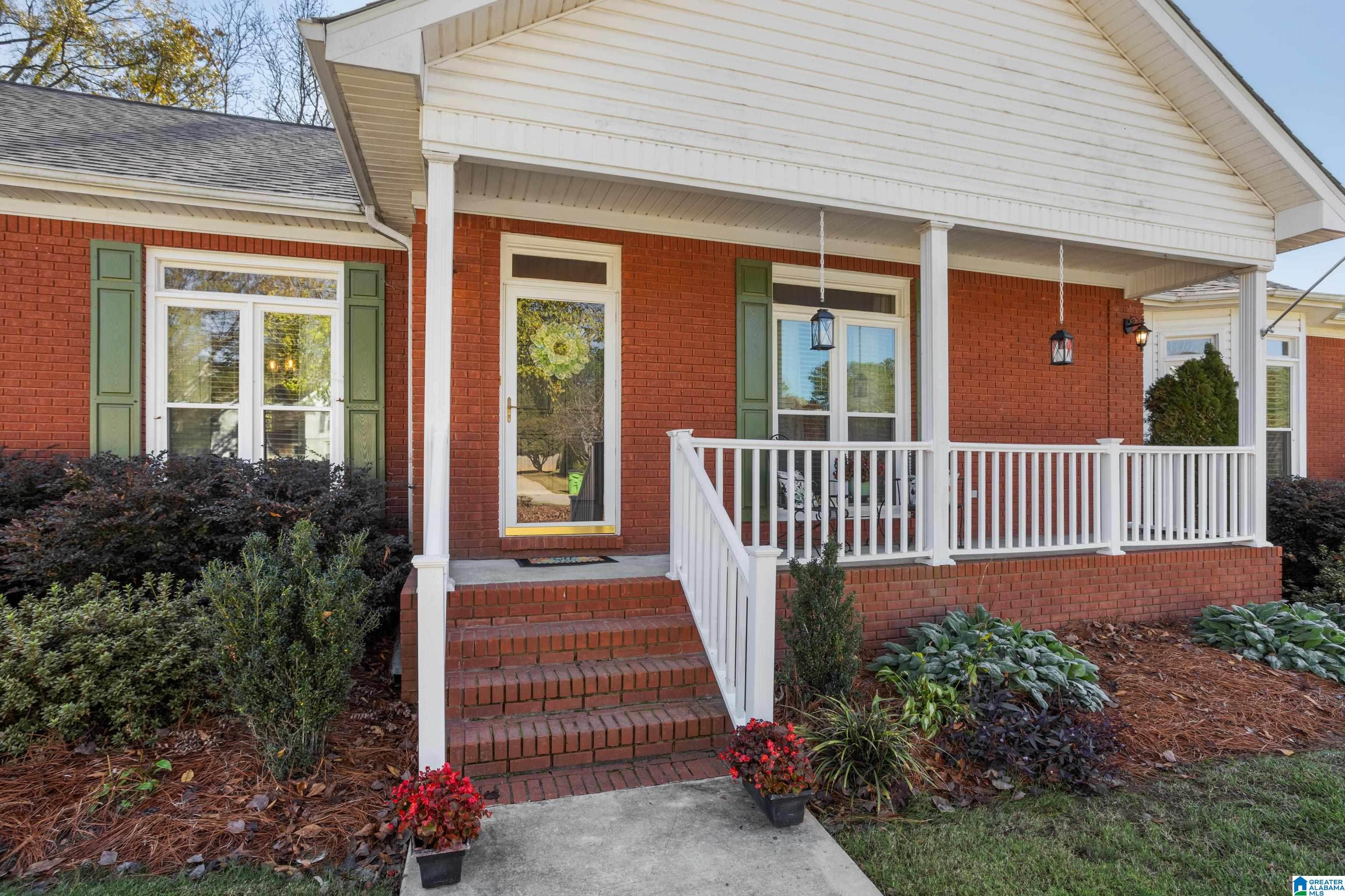 583 Rena Drive Springville, AL 35146 - Photo 2 of 67