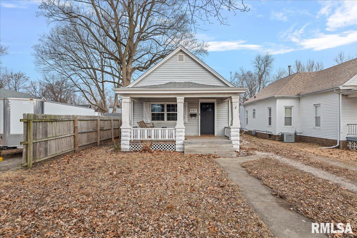 443 West Vine Street Springfield, IL 62704 - Photo 2 of 30