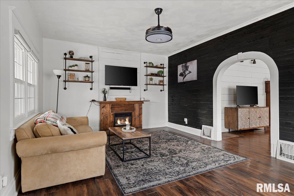 443 West Vine Street Springfield, IL 62704 - Photo 5 of 30