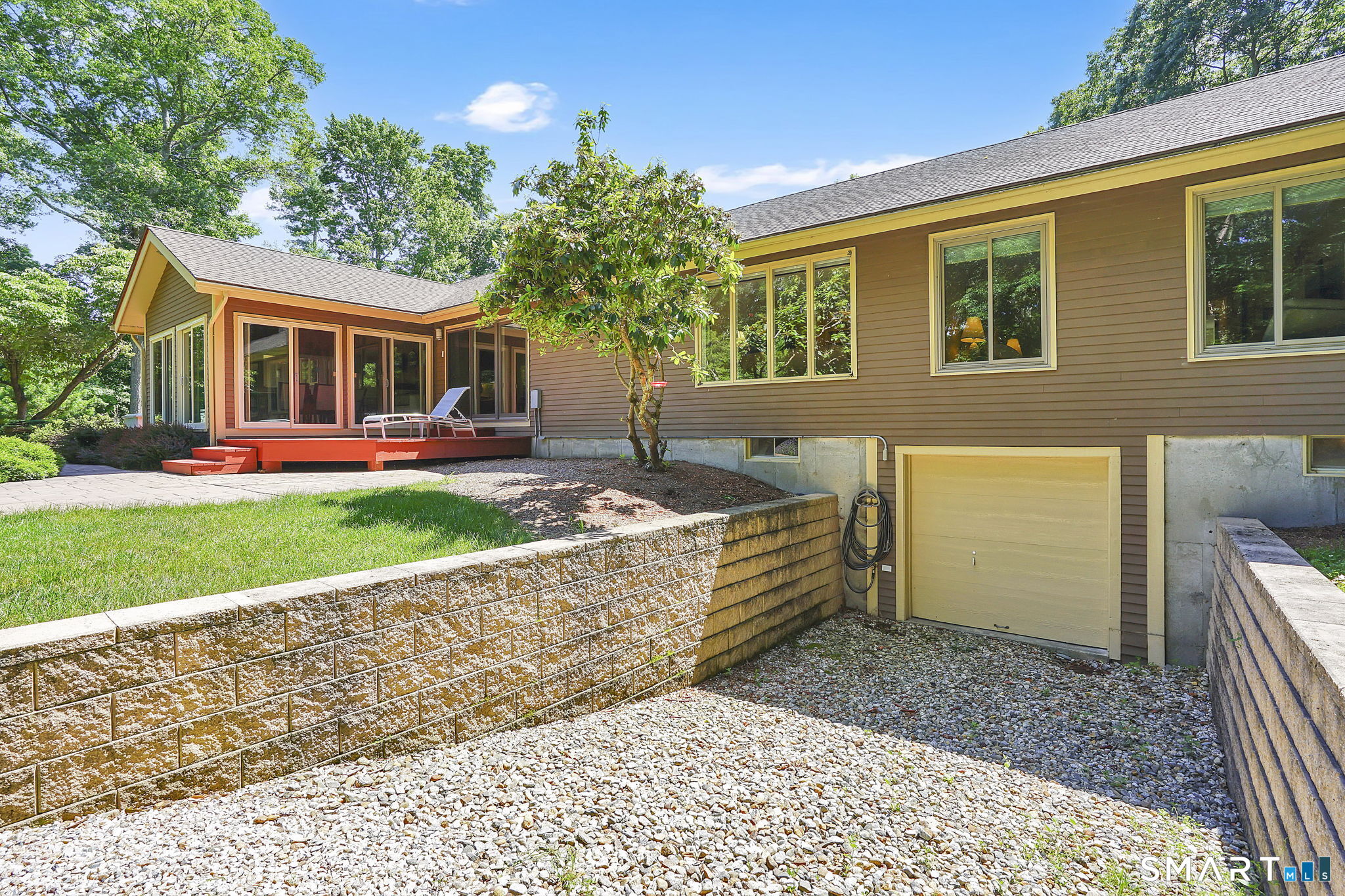 70 Davis Road Mansfield, CT 06268 - Photo 8 of 40