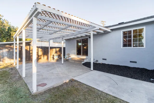 $404,000 | 1905 Evergreen Avenue, Modesto, CA 95350