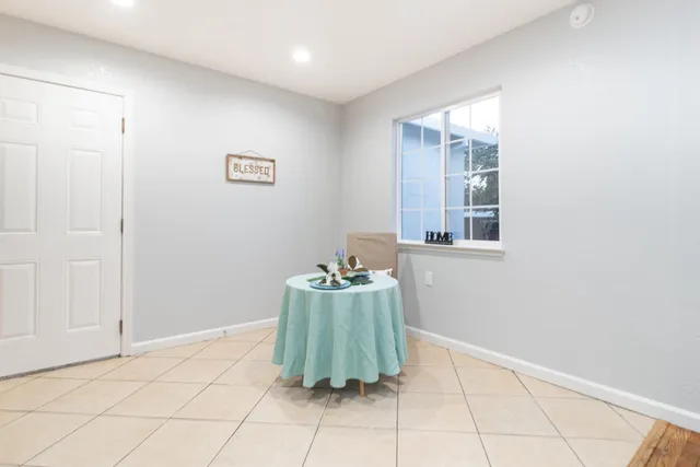 $404,000 | 1905 Evergreen Avenue, Modesto, CA 95350