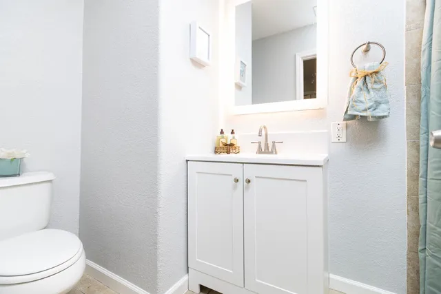 $404,000 | 1905 Evergreen Avenue, Modesto, CA 95350