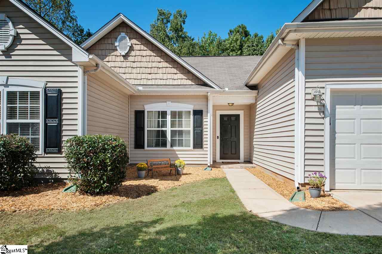 694 Timber Walk Drive Simpsonville, SC 29681 - Photo 2 of 30