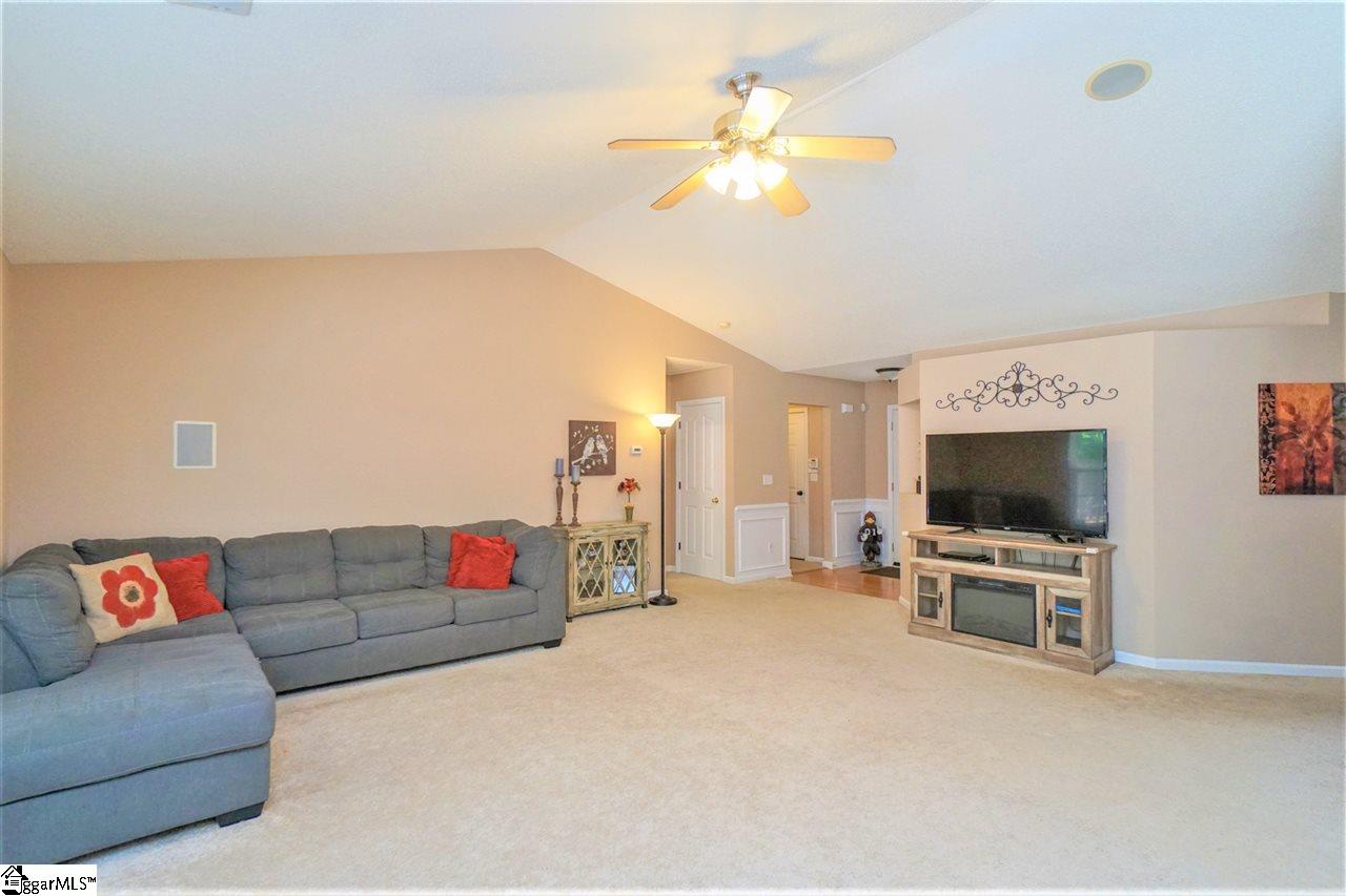 694 Timber Walk Drive Simpsonville, SC 29681 - Photo 6 of 30